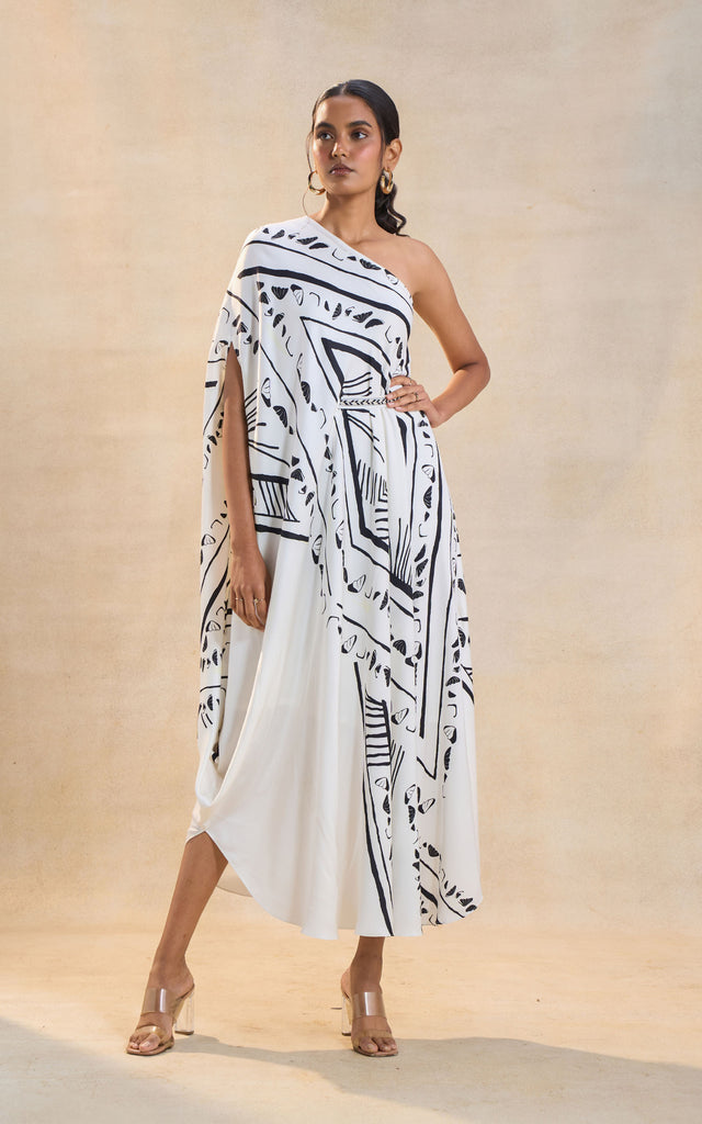 Acka drape one-piece ベージュ1 Acka drape one-piece ベージュ1 Acka. drape one-piece beige